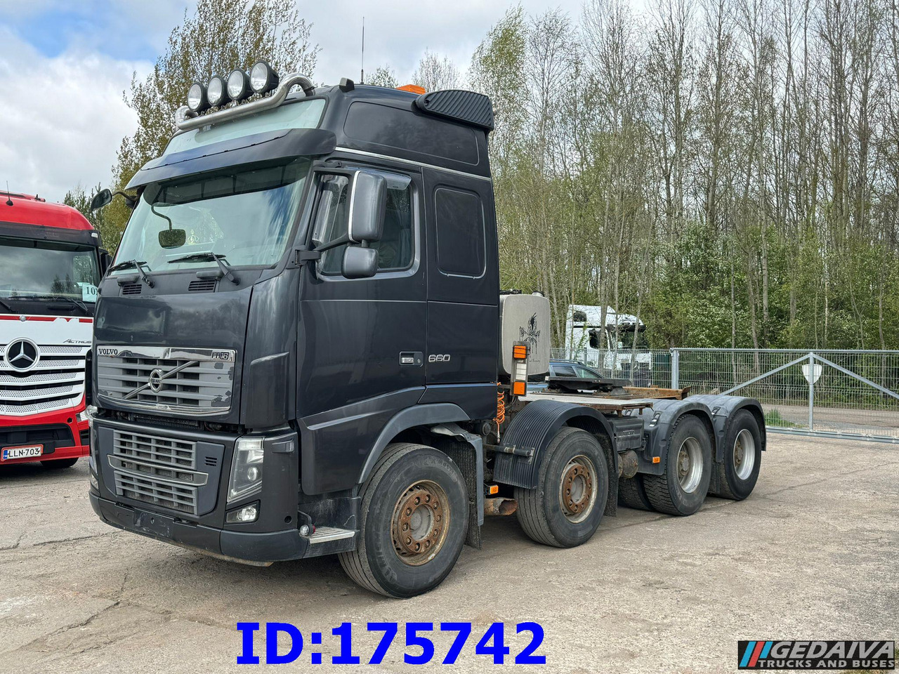 VOLVO FH16 660HP 8x4 - Tractor unit: picture 1 VOLVO FH16 660HP 8x4 - Tractor unit: picture 1