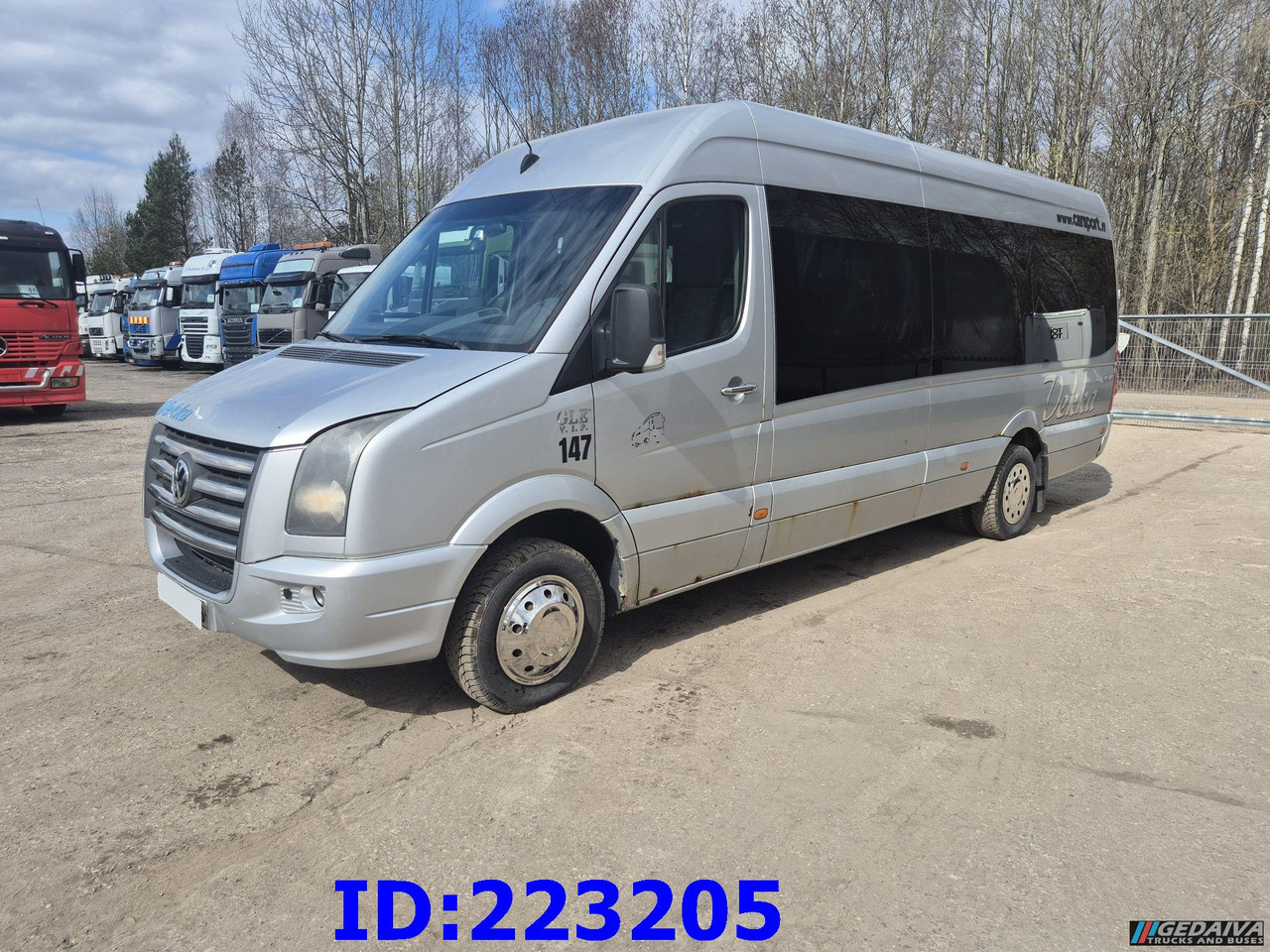 VOLKSWAGEN Crafter VIP - 17-seats - Euro5 - Coach: picture 1 VOLKSWAGEN Crafter VIP - 17-seats - Euro5 - Coach: picture 1