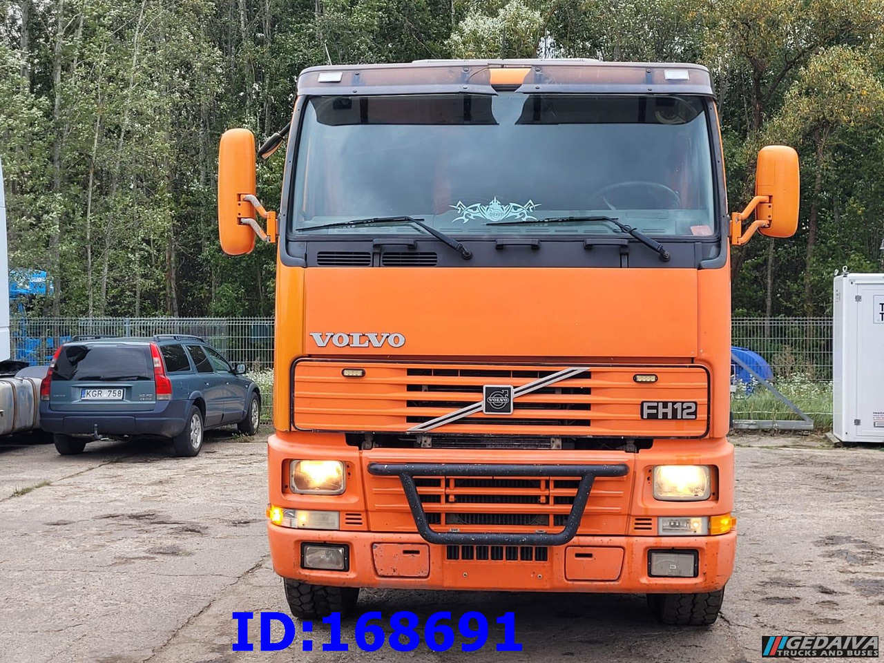 VOLVO FH12 380HP 6x2 10tyre Hook Tipper - Hook lift truck: picture 2 VOLVO FH12 380HP 6x2 10tyre Hook Tipper - Hook lift truck: picture 2