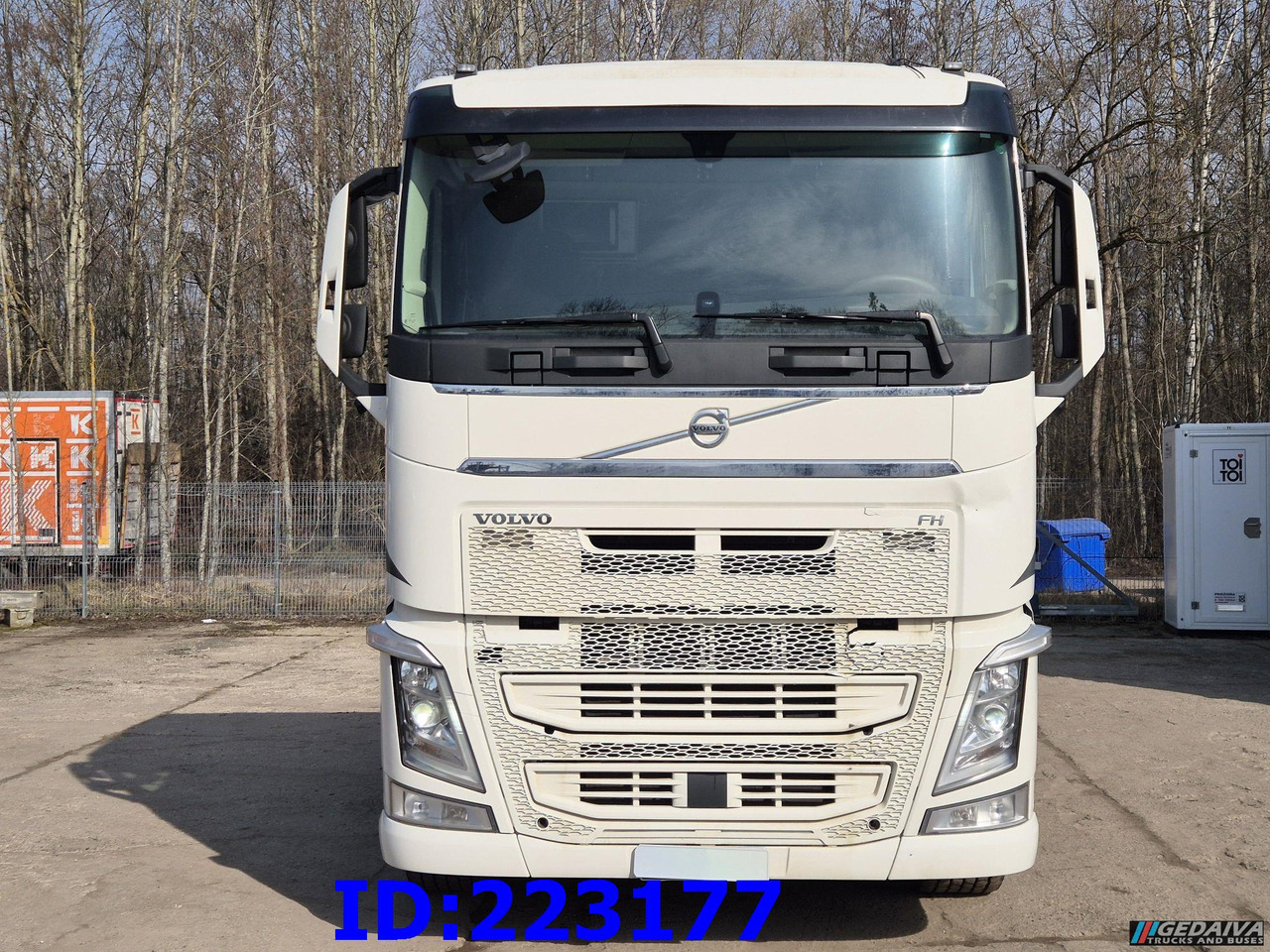 VOLVO FH13 540HP 10X4 - Cab chassis truck: picture 2 VOLVO FH13 540HP 10X4 - Cab chassis truck: picture 2