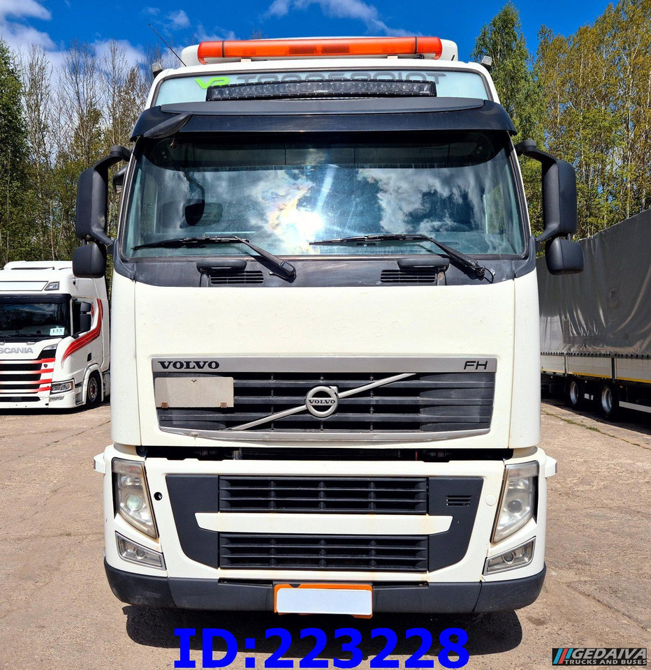 VOLVO FH13 540HP 8X4 Euro5 - Cab chassis truck: picture 2 VOLVO FH13 540HP 8X4 Euro5 - Cab chassis truck: picture 2