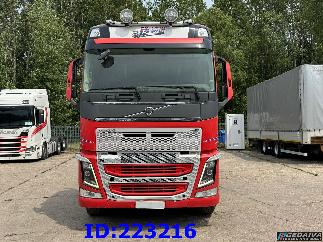 VOLVO FH16 700HP 8X4 Big axle - Cab chassis truck: picture 2 VOLVO FH16 700HP 8X4 Big axle - Cab chassis truck: picture 2