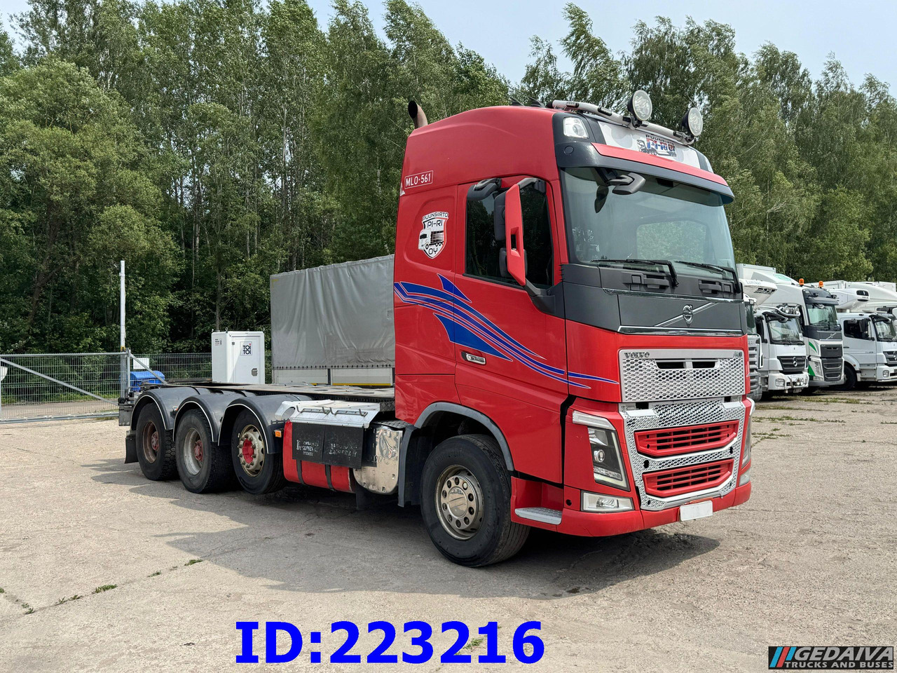 VOLVO FH16 700HP 8X4 Big axle - Cab chassis truck: picture 4 VOLVO FH16 700HP 8X4 Big axle - Cab chassis truck: picture 4