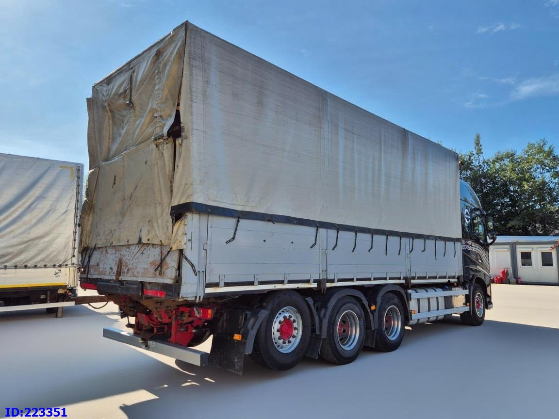 VOLVO FH16 750HP - 8x4-Steering axle - Curtainsider truck: picture 5 VOLVO FH16 750HP - 8x4-Steering axle - Curtainsider truck: picture 5