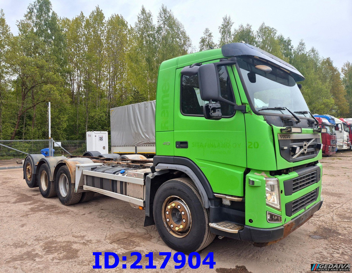 VOLVO FM 410HP 8x4 (Steering axle) - Cab chassis truck: picture 4 VOLVO FM 410HP 8x4 (Steering axle) - Cab chassis truck: picture 4