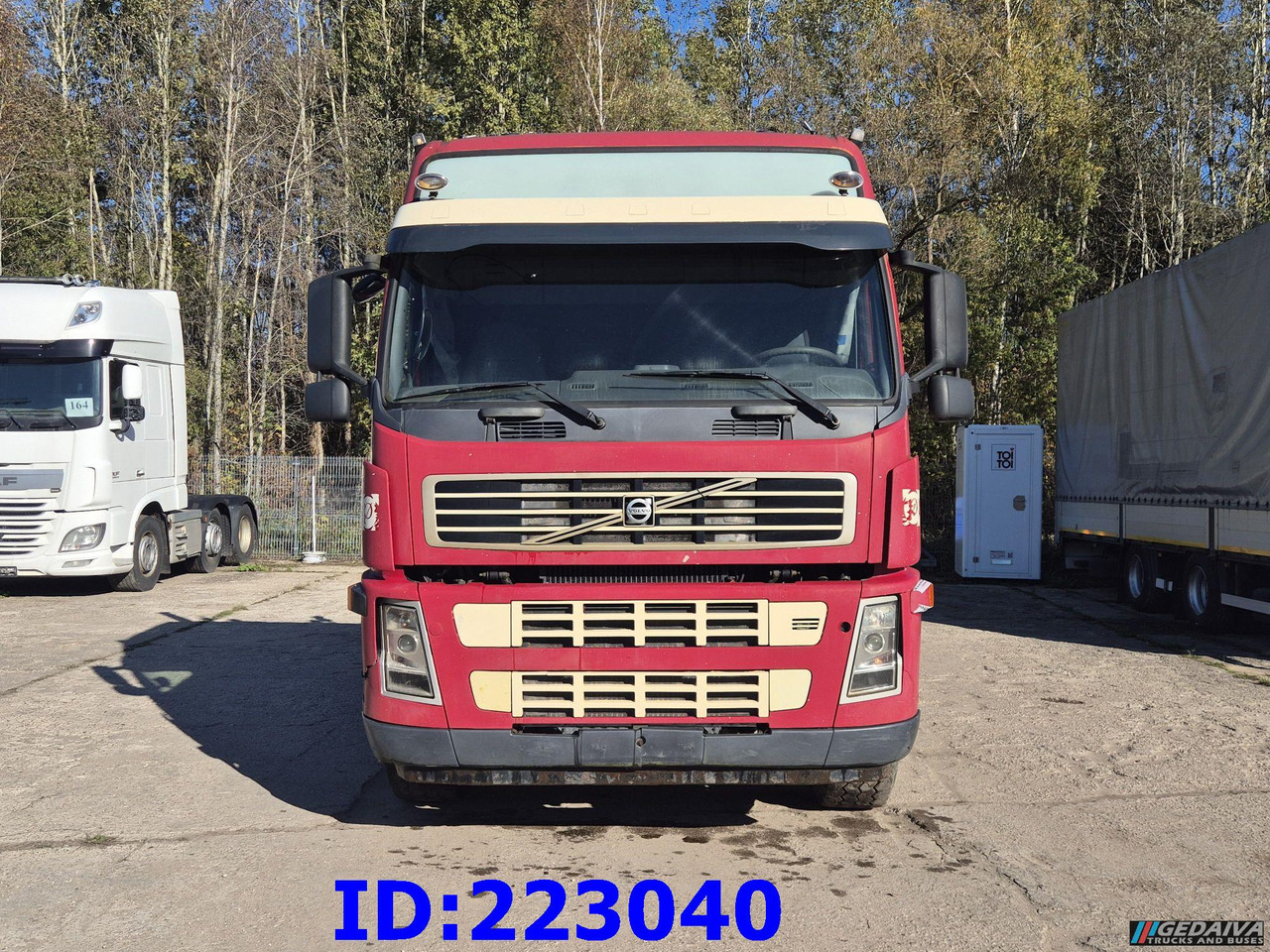VOLVO FM12 420HP 8x2 - Cable system truck: picture 2 VOLVO FM12 420HP 8x2 - Cable system truck: picture 2
