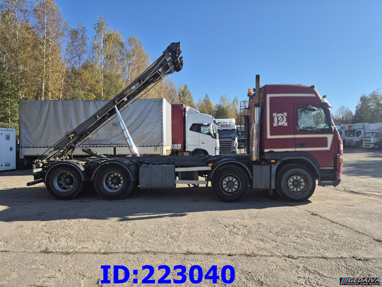 VOLVO FM12 420HP 8x2 - Tipper: picture 5 VOLVO FM12 420HP 8x2 - Tipper: picture 5