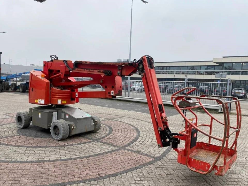 Haulotte HA 15 IP - Articulated boom: picture 1 Haulotte HA 15 IP - Articulated boom: picture 1