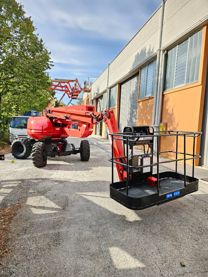 MANITOU 160 ATJ - Articulated boom: picture 1 MANITOU 160 ATJ - Articulated boom: picture 1
