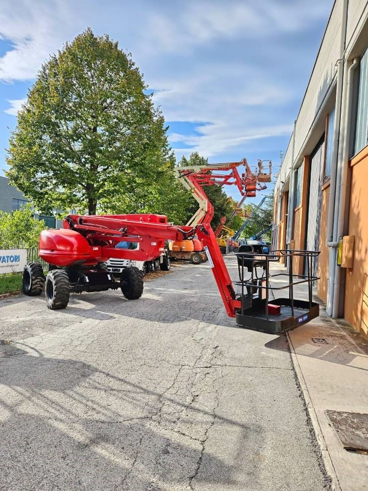 Manitou 160 ATJ - Articulated boom: picture 4 Manitou 160 ATJ - Articulated boom: picture 4