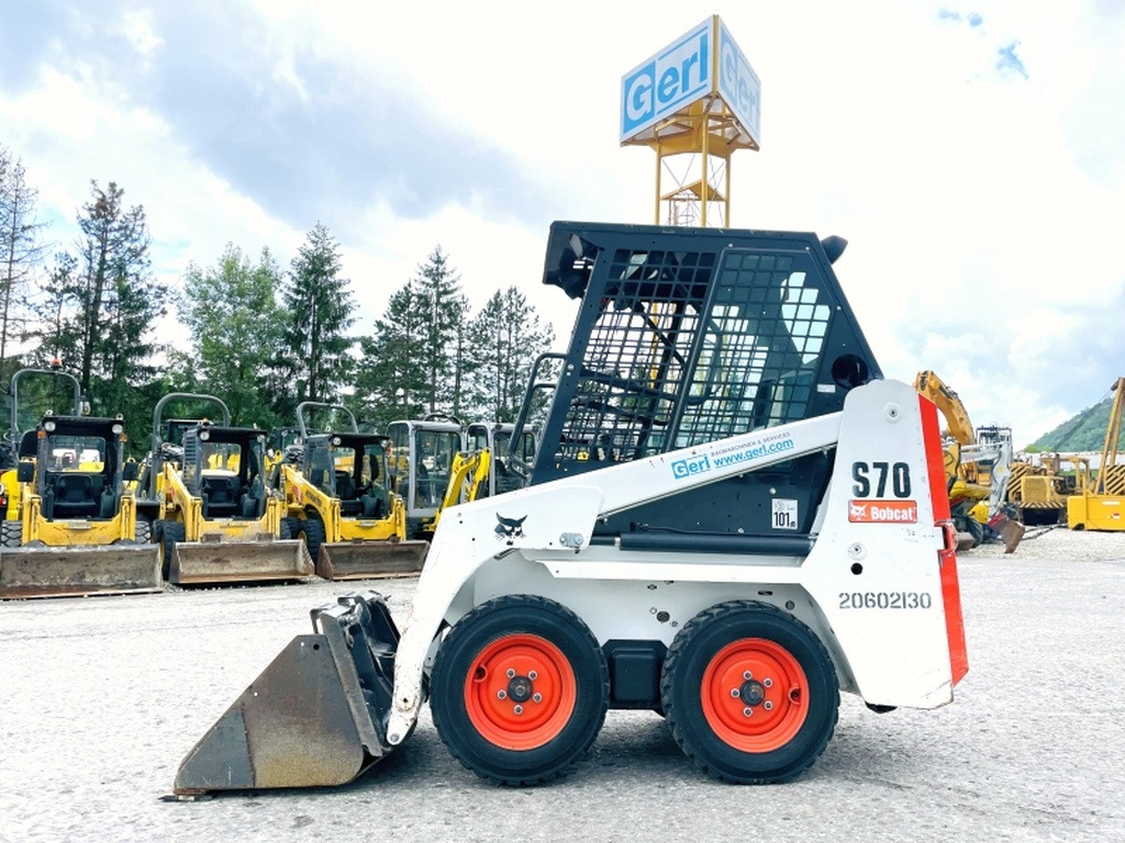 Bobcat S70 (4005) - Skid steer loader: picture 1 Bobcat S70 (4005) - Skid steer loader: picture 1