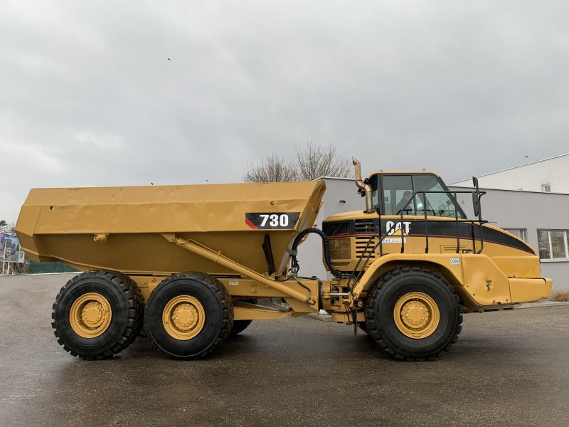 Caterpillar 730 (110387) - Articulated dumper: picture 4 Caterpillar 730 (110387) - Articulated dumper: picture 4
