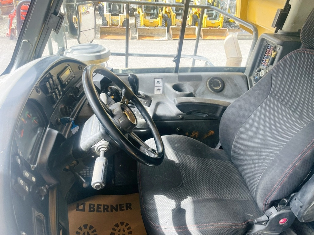 Caterpillar 770 (4038) - Rigid dumper/ Rock truck: picture 5 Caterpillar 770 (4038) - Rigid dumper/ Rock truck: picture 5