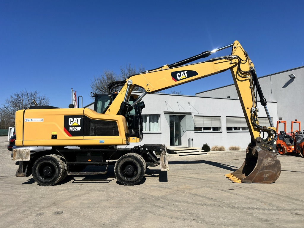 Caterpillar M 320 F (111527) - Wheel excavator: picture 4 Caterpillar M 320 F (111527) - Wheel excavator: picture 4