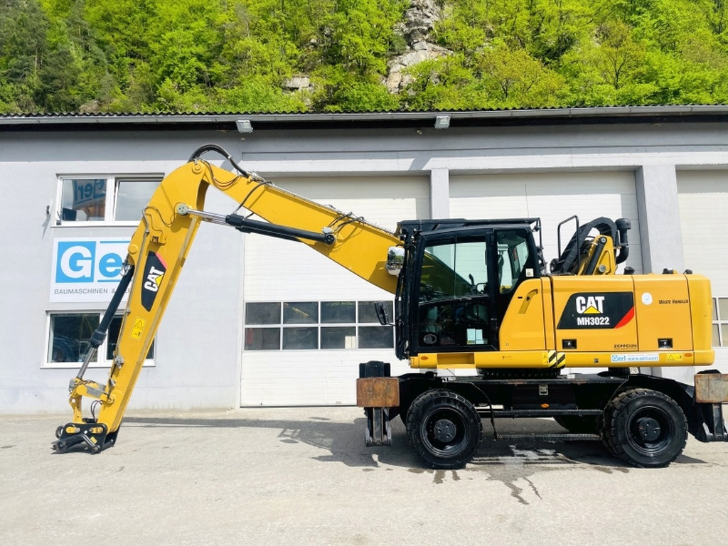 Caterpillar MH3022 (3993) - Waste/ Industry handler: picture 3 Caterpillar MH3022 (3993) - Waste/ Industry handler: picture 3
