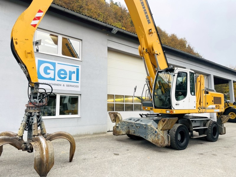 Liebherr A934C (3878) - Waste/ Industry handler: picture 3 Liebherr A934C (3878) - Waste/ Industry handler: picture 3