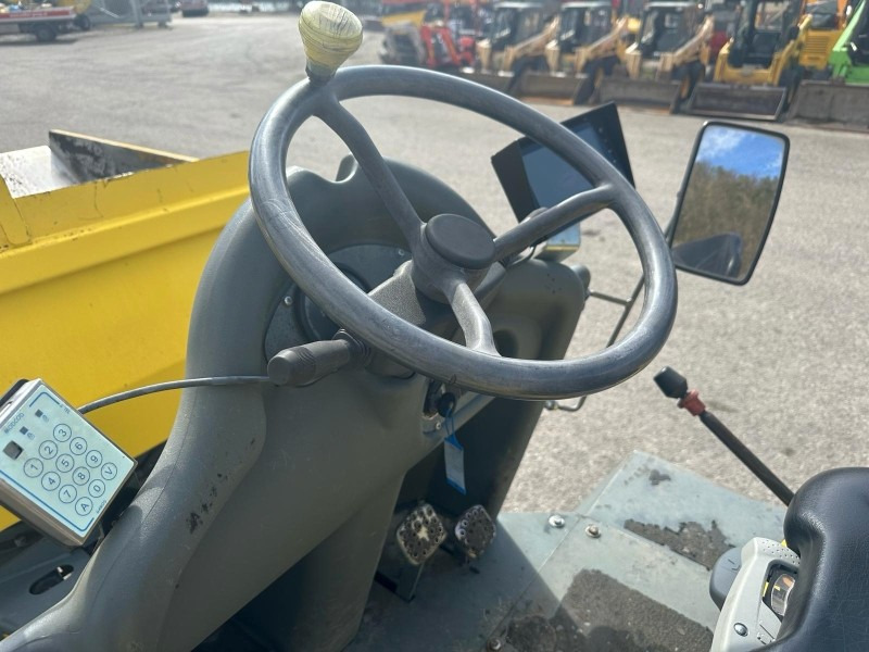Neuson 3001 (3861) - Mini dumper: picture 4 Neuson 3001 (3861) - Mini dumper: picture 4