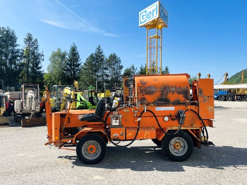 Strassmayr S12-1000-G-HHY (3652) - Asphalt distributor: picture 1 Strassmayr S12-1000-G-HHY (3652) - Asphalt distributor: picture 1