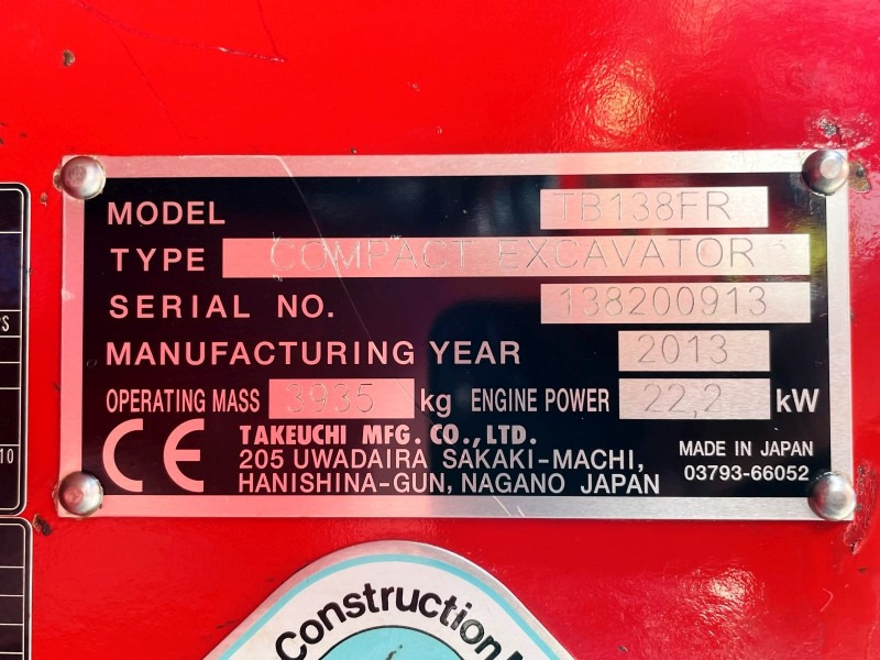Takeuchi TB138FR (3775) - Mini excavator: picture 3 Takeuchi TB138FR (3775) - Mini excavator: picture 3