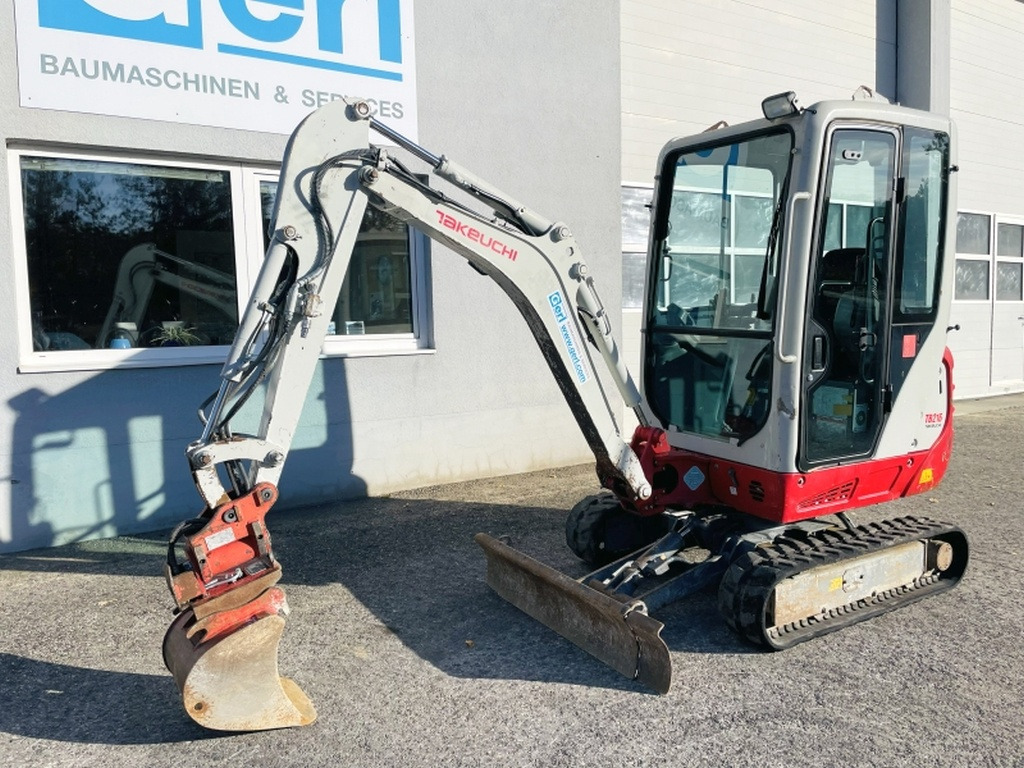 Takeuchi TB216 (4095) - Mini excavator: picture 4 Takeuchi TB216 (4095) - Mini excavator: picture 4