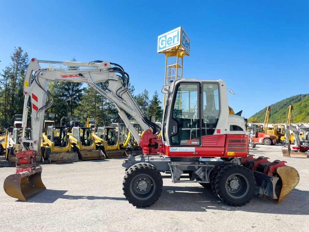 Takeuchi TB295W (4062) - Mini excavator: picture 1 Takeuchi TB295W (4062) - Mini excavator: picture 1