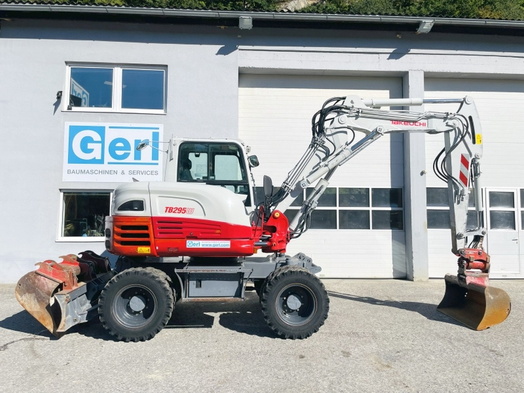 Takeuchi TB295W (4062) - Mini excavator: picture 2 Takeuchi TB295W (4062) - Mini excavator: picture 2