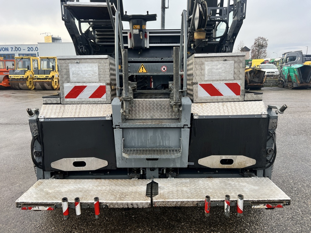 Vögele Super 1800-3 i (111461) - Asphalt paver: picture 5 Vögele Super 1800-3 i (111461) - Asphalt paver: picture 5