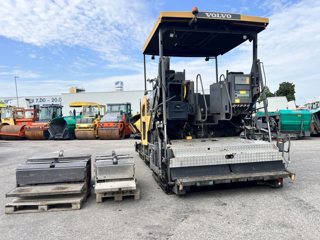 Volvo ABG P 7820 C (111649) - Asphalt paver: picture 4 Volvo ABG P 7820 C (111649) - Asphalt paver: picture 4
