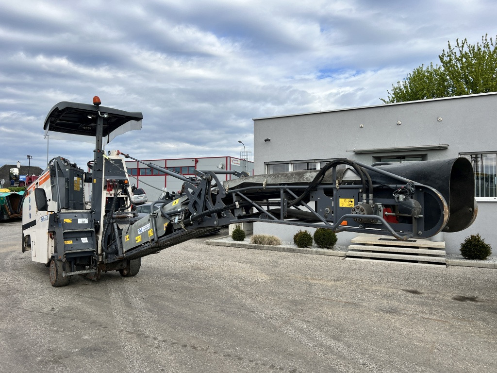 Wirtgen W 50 RI (111571) - Cold planer: picture 3 Wirtgen W 50 RI (111571) - Cold planer: picture 3