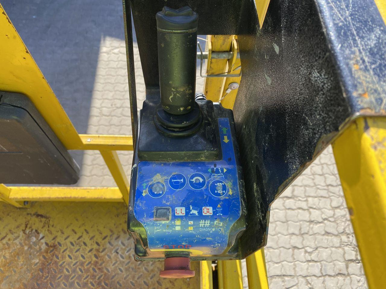 GMG 4046-ED - Scissor lift: picture 3 GMG 4046-ED - Scissor lift: picture 3
