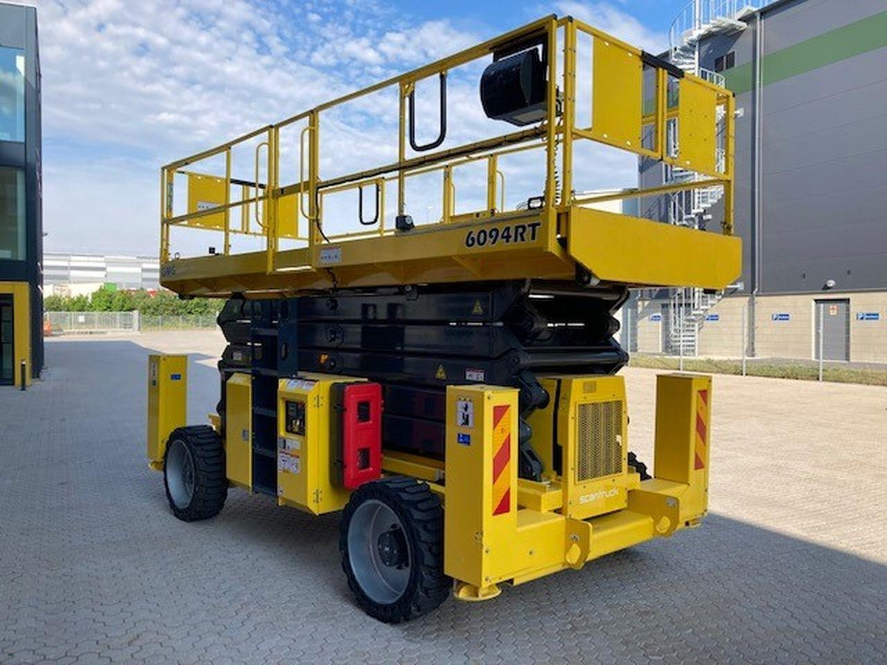 GMG 6094-RT - Scissor lift: picture 4 GMG 6094-RT - Scissor lift: picture 4