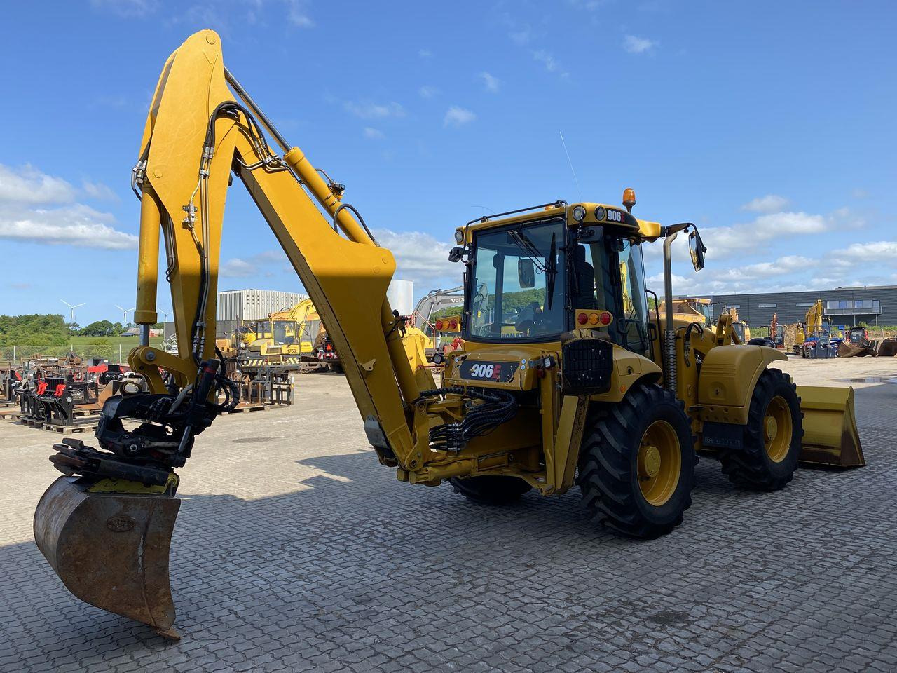 Hydrema 906E - Backhoe loader: picture 4 Hydrema 906E - Backhoe loader: picture 4