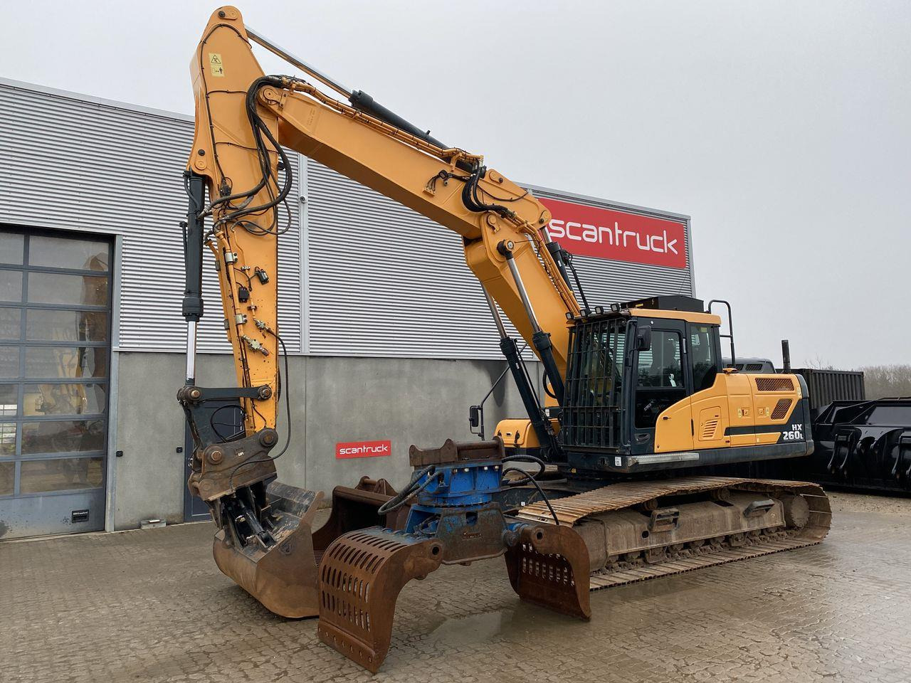Hyundai HX260 - Crawler excavator: picture 1 Hyundai HX260 - Crawler excavator: picture 1
