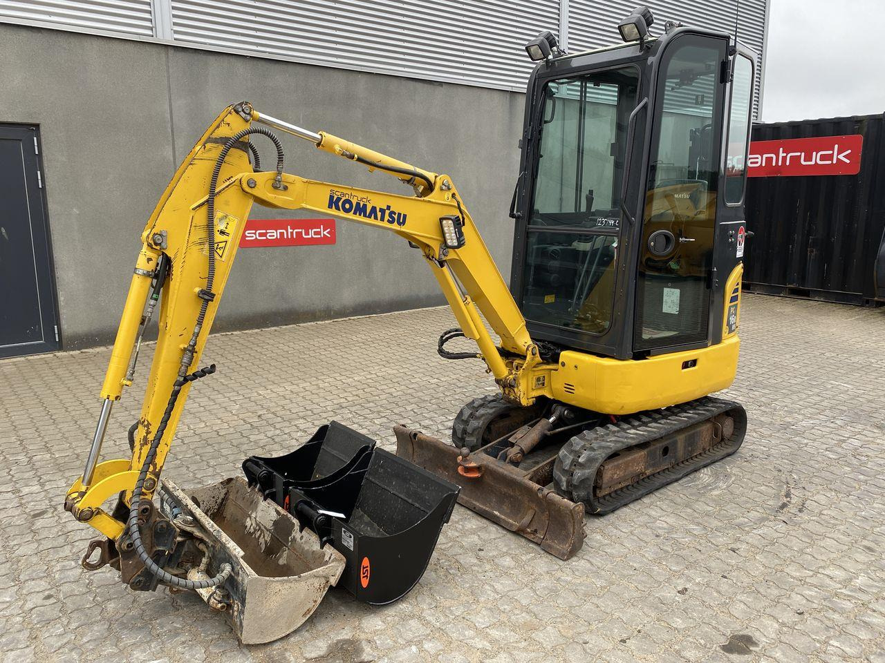 Komatsu PC16R-3HS - Mini excavator: picture 1 Komatsu PC16R-3HS - Mini excavator: picture 1