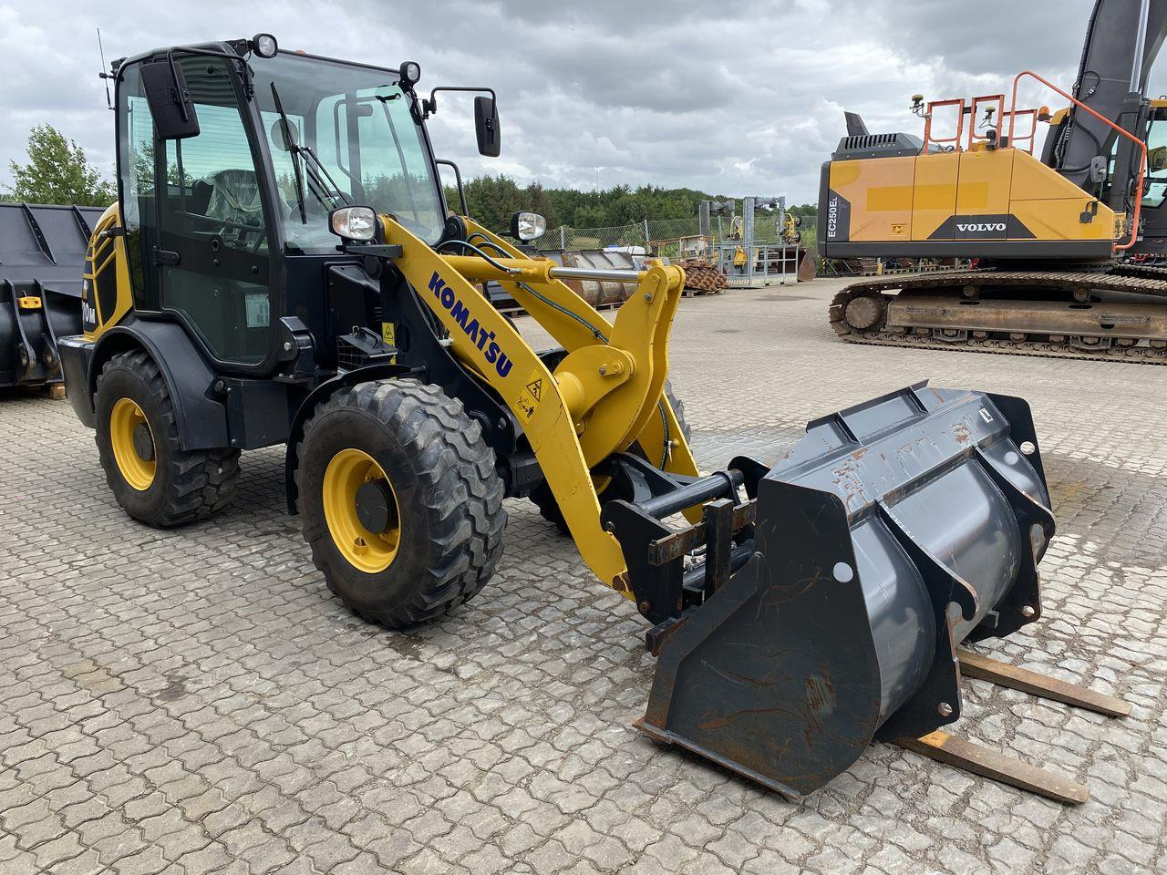 Komatsu WA70M-8EO - Compact loader: picture 5 Komatsu WA70M-8EO - Compact loader: picture 5
