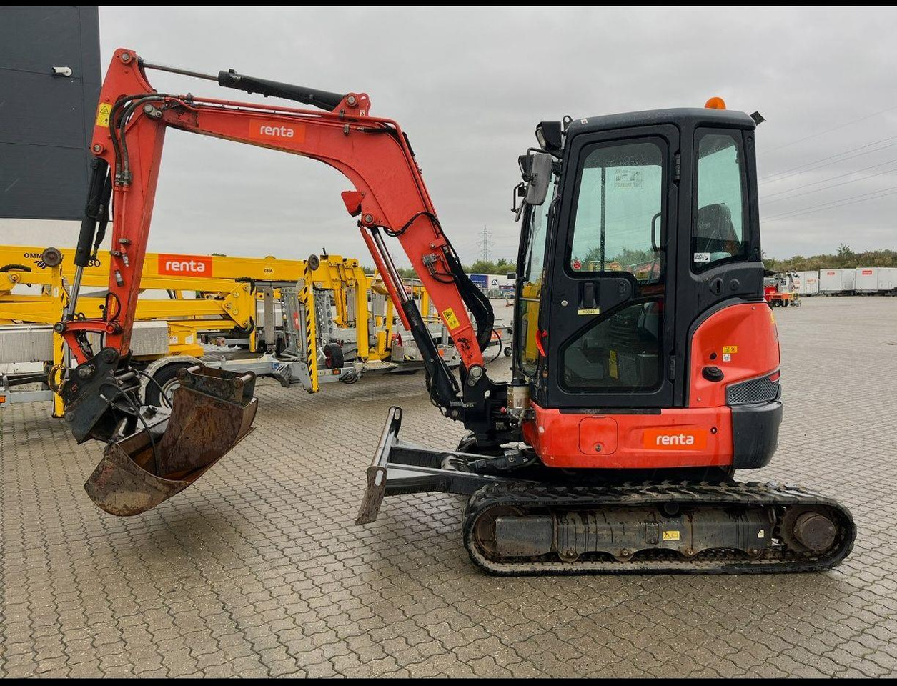 Kubota U36-4 - Mini excavator: picture 3 Kubota U36-4 - Mini excavator: picture 3