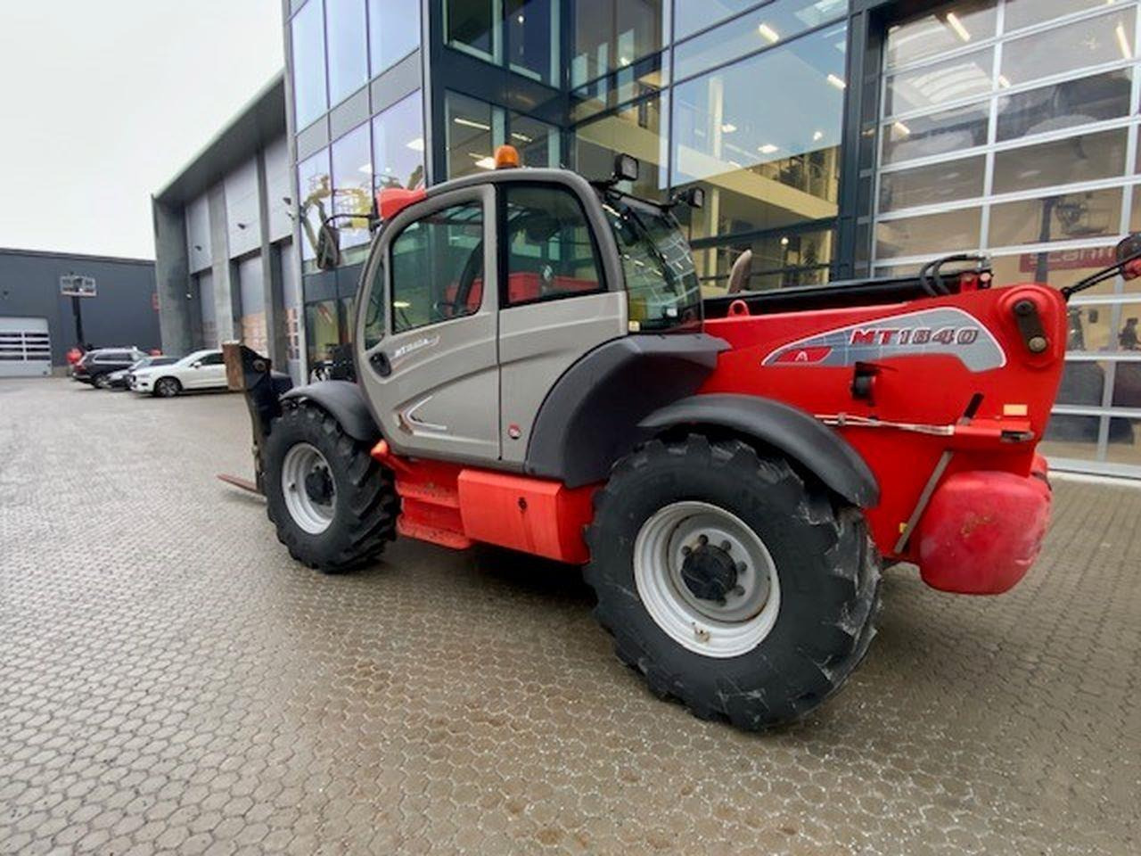 MT1840A ST3B - Telescopic handler: picture 2 MT1840A ST3B - Telescopic handler: picture 2