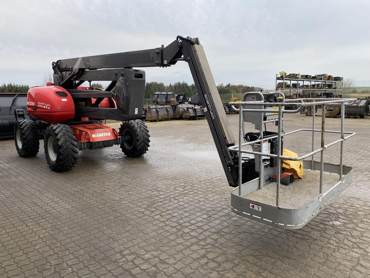 Manitou 200ATJ RC - Articulated boom: picture 5 Manitou 200ATJ RC - Articulated boom: picture 5