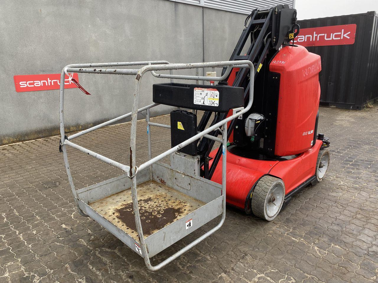 Manitou 80VJR - Vertical mast lift: picture 1 Manitou 80VJR - Vertical mast lift: picture 1