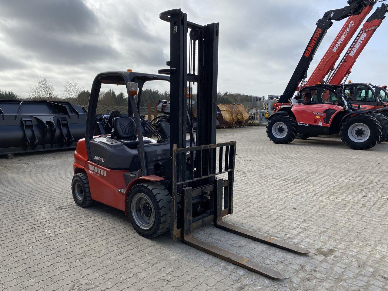 Manitou MI35D - Diesel forklift: picture 5 Manitou MI35D - Diesel forklift: picture 5