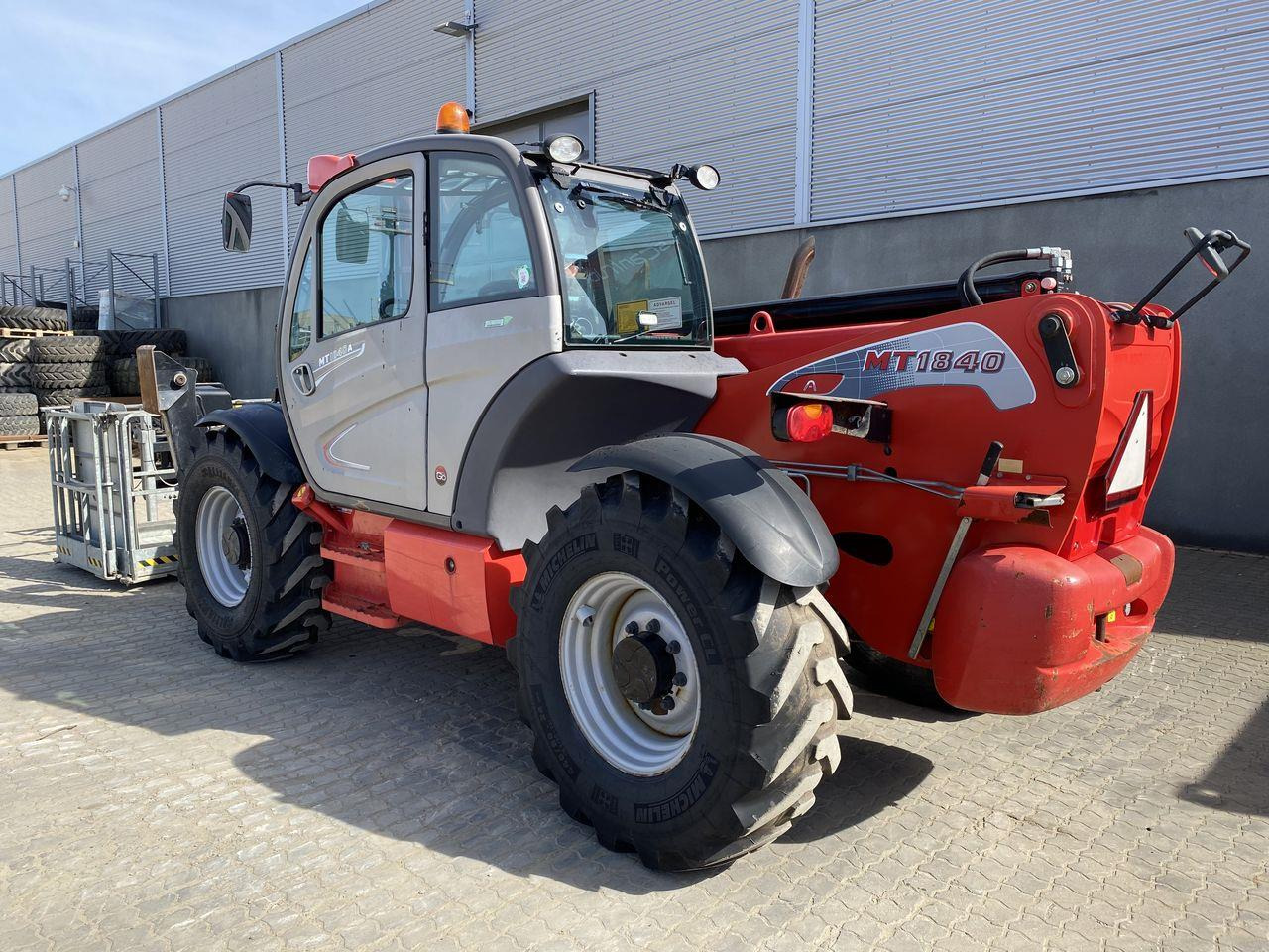 Manitou MT1840A ST3B - Telescopic handler: picture 2 Manitou MT1840A ST3B - Telescopic handler: picture 2