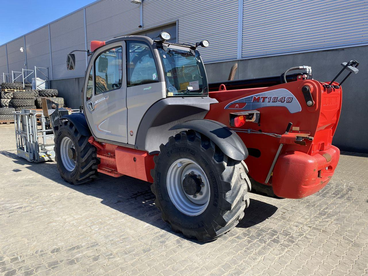 Manitou MT1840A ST3B - Telescopic handler: picture 2 Manitou MT1840A ST3B - Telescopic handler: picture 2