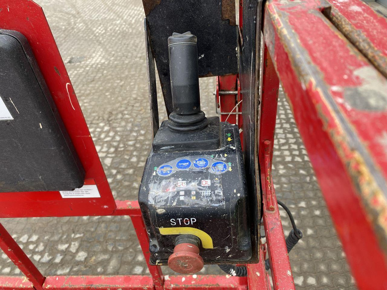 Mantall XE120W - Scissor lift: picture 3 Mantall XE120W - Scissor lift: picture 3