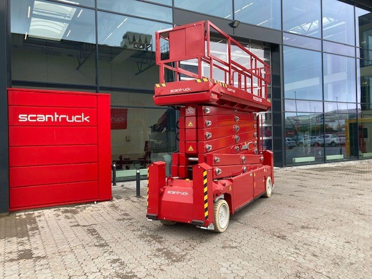 PB S225-12ES - Scissor lift: picture 1 PB S225-12ES - Scissor lift: picture 1