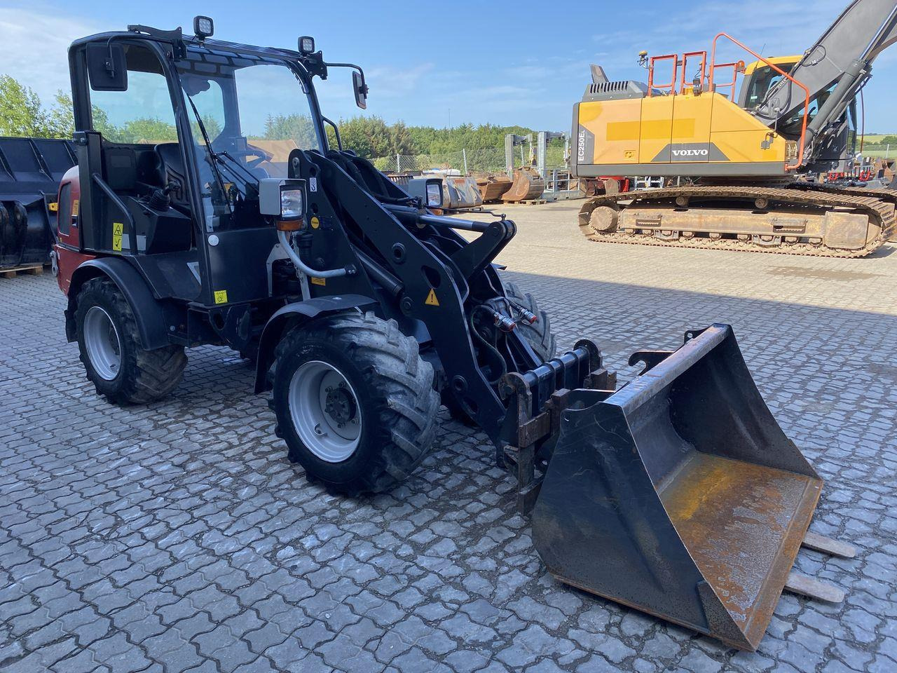 Weidemann 2070 - Compact loader: picture 5 Weidemann 2070 - Compact loader: picture 5