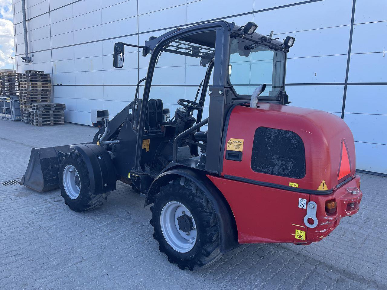 Weidemann 2070 - Compact loader: picture 2 Weidemann 2070 - Compact loader: picture 2