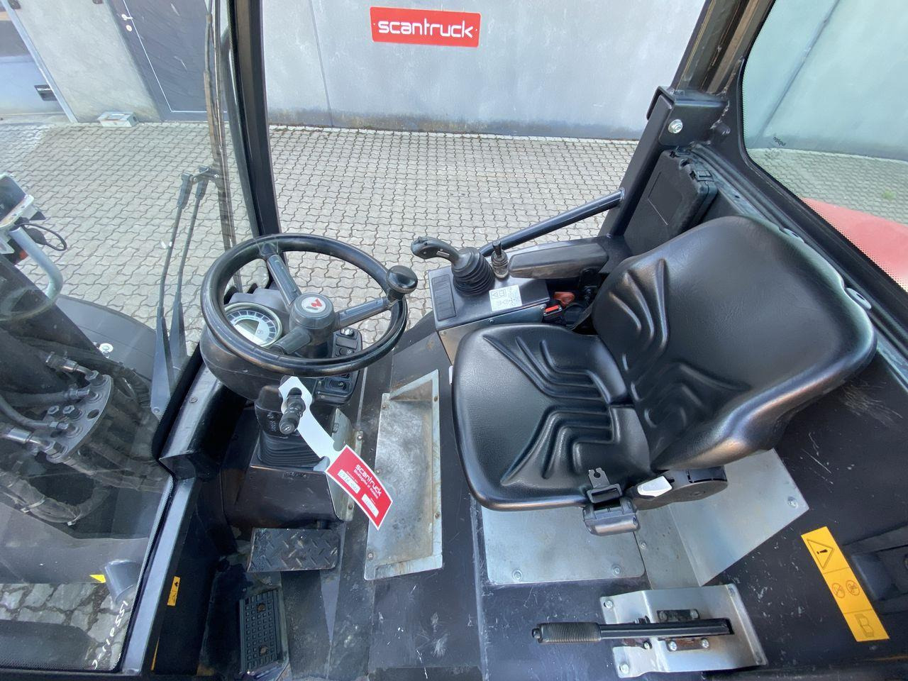 Weidemann 2070 - Compact loader: picture 3 Weidemann 2070 - Compact loader: picture 3