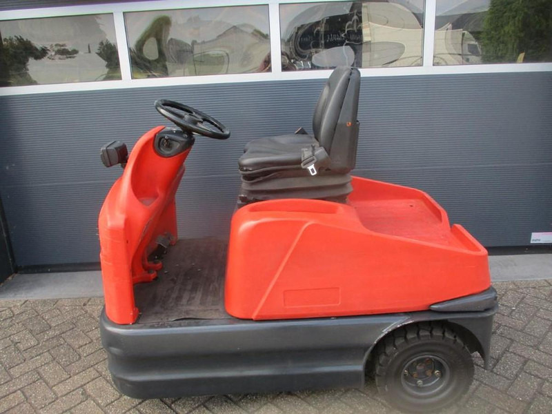 Linde P 60 - Tow tractor: picture 1 Linde P 60 - Tow tractor: picture 1