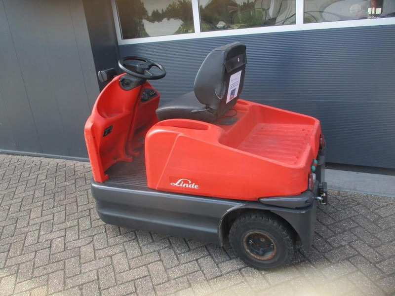 Linde P 60 - Tow tractor: picture 3 Linde P 60 - Tow tractor: picture 3