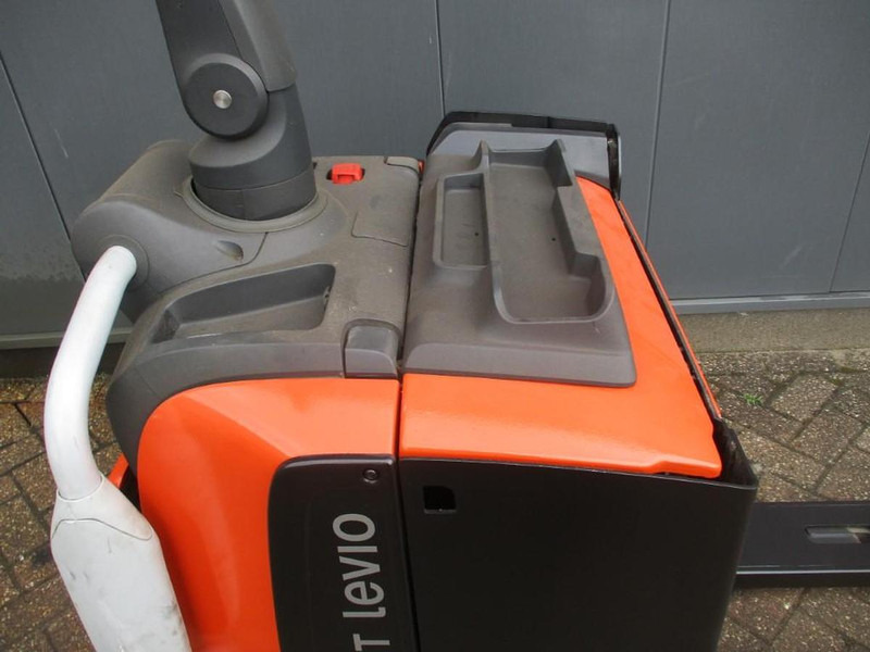 Toyota LPE 200 - Pallet truck: picture 5 Toyota LPE 200 - Pallet truck: picture 5